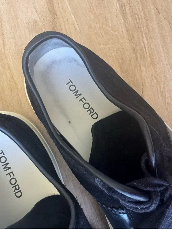 Tom Ford Black Suede Low-Top Sneakers with Cream Sole - Picture 3 of 6